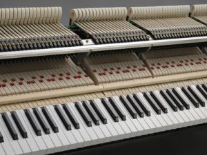 Alternative view of Grand Piano Kawai GL-30 (NEW)