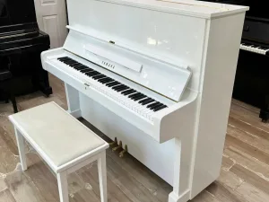 PIANO YAMAHA U2C