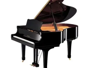 Grand Piano Yamaha C3E