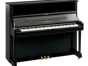 PIANO YAMAHA UX3