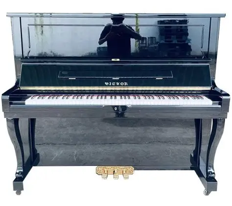 Piano VICTOR V70