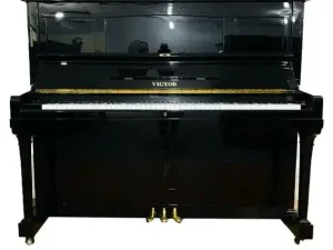 Piano Victor VZ24