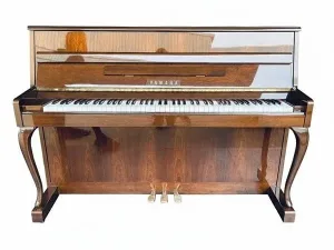Piano Yamaha L102