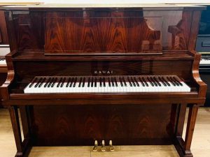 Piano Kawai KL601